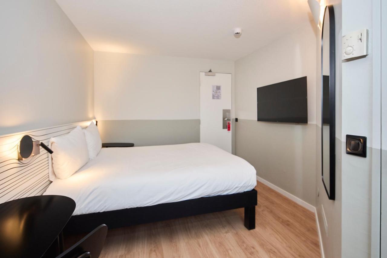 Ibis Styles Paris Hotel 3*
